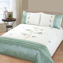 Green Angelica Embroidered Embellished Duvet Cover Set