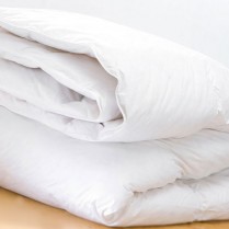  Single Size: 135cm X 200cm Hollowfibre Duvet